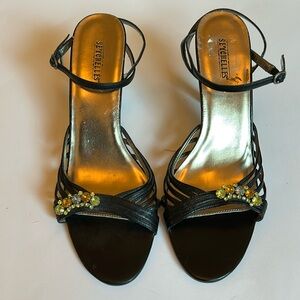Seychelles Black Rhinestone Heels Dress Shoes. Size 8.5. In used good condition.